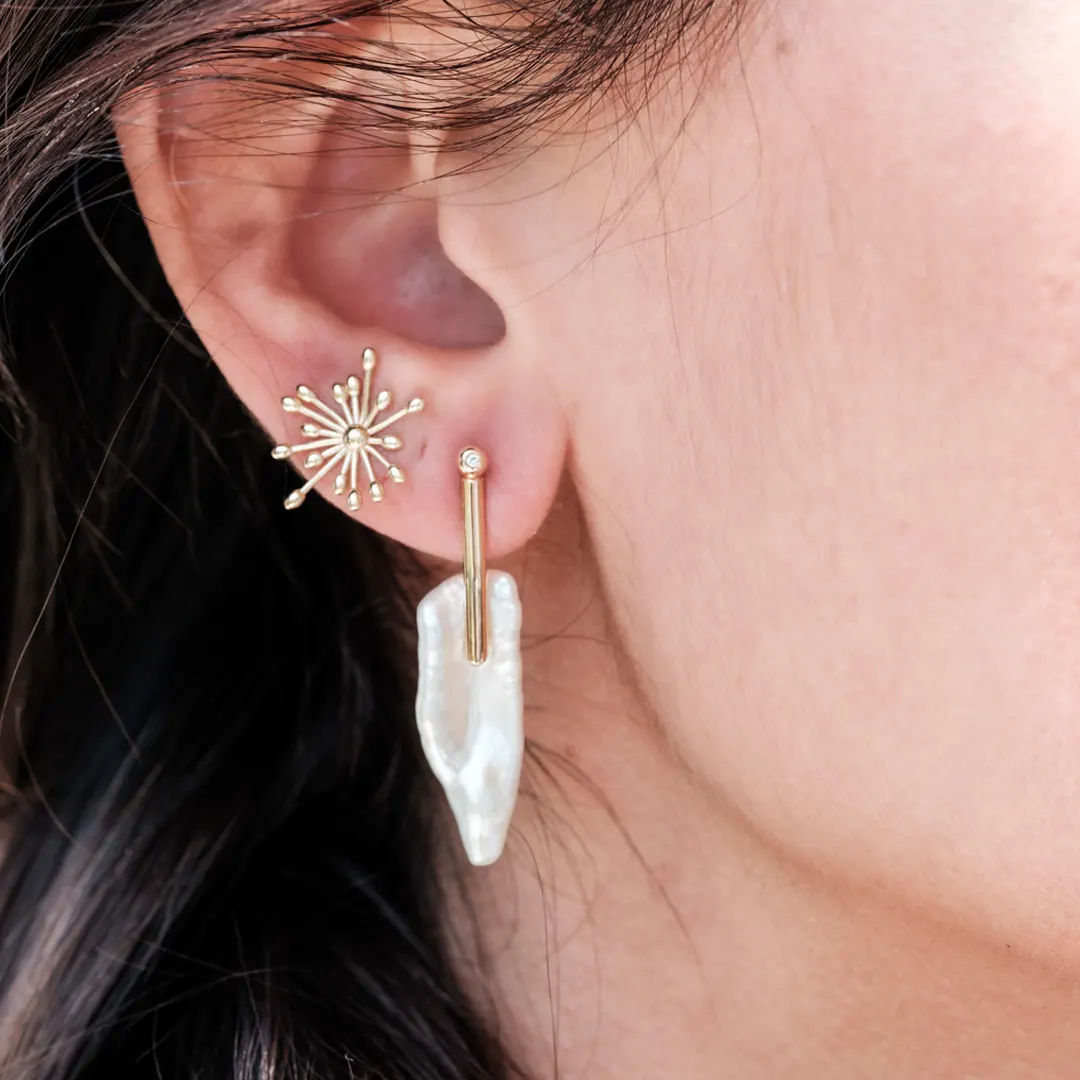 14K Gold Baroque Bar Pearl Earrings - Image 2