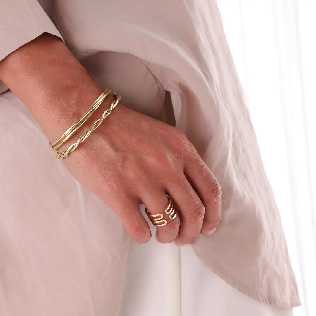 14K gold Braided Open Bracelet - Image 3
