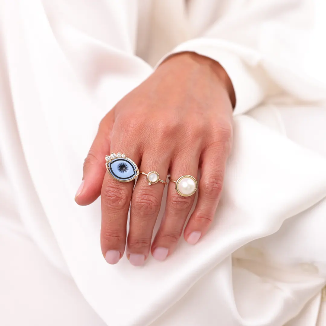 14K Gold Moonstone Ring with 3 Diamonds - Image 2