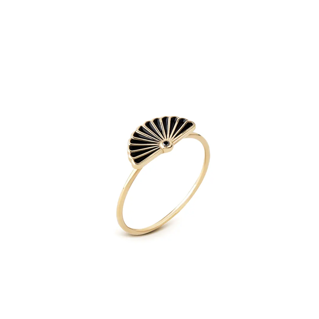 14K Gold Ventalia Talisman Ring