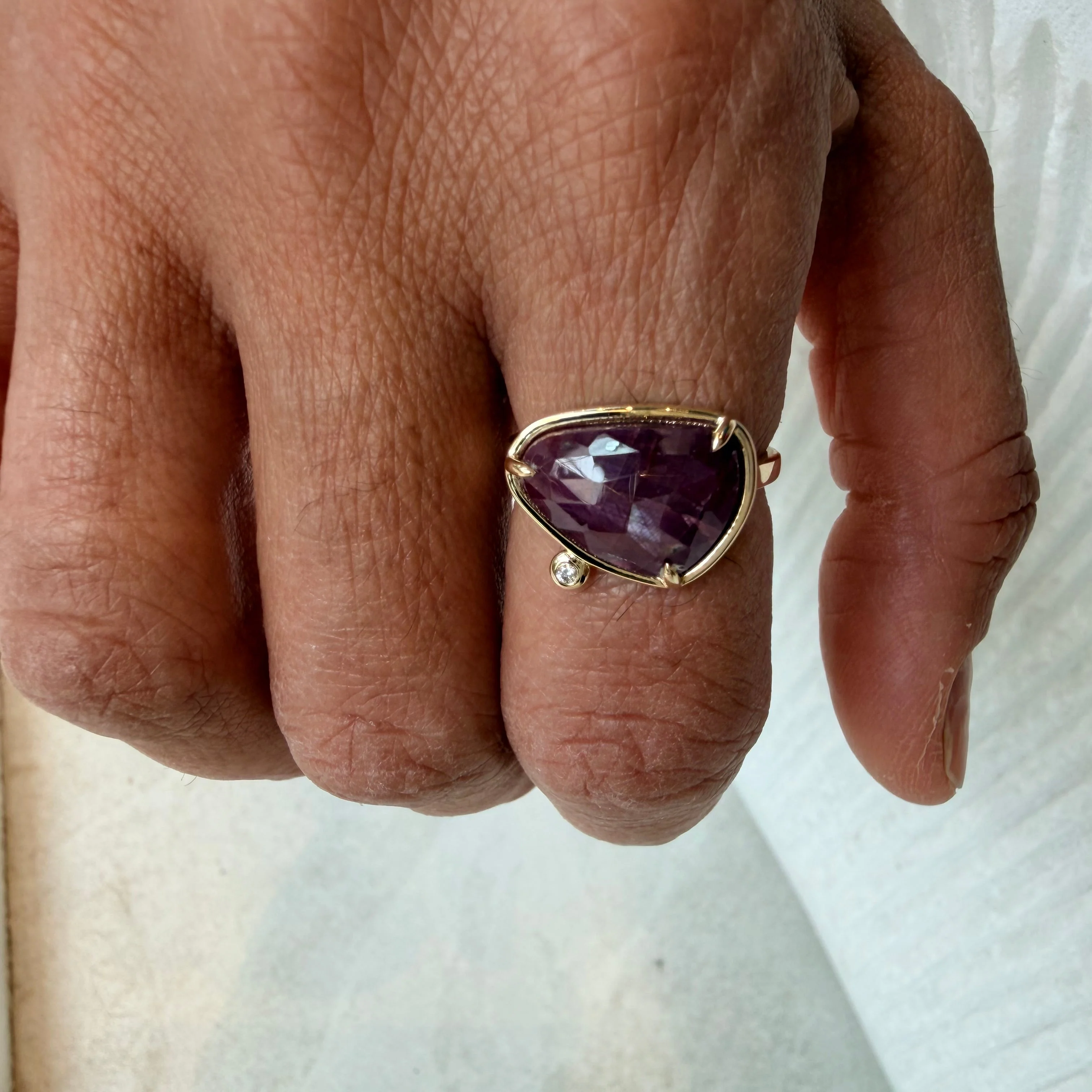 Core Red – 14K Gold Ring with Ruby & Diamonds - Image 4