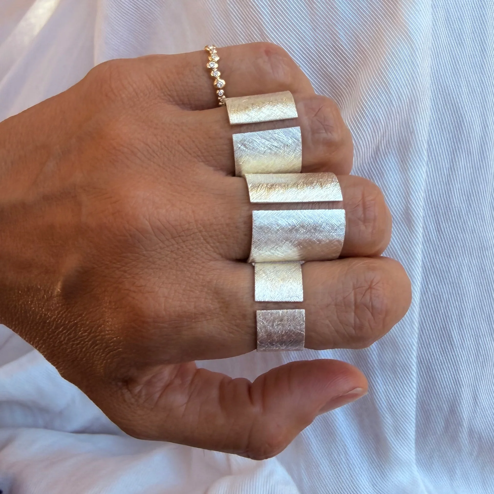 Cylinder Long Ring - Image 3