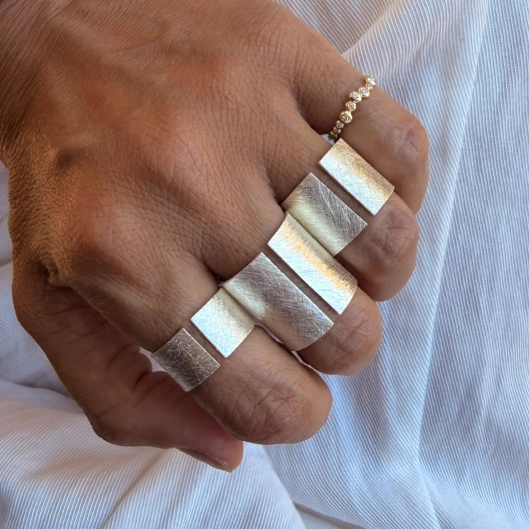Cylinder Long Ring - Image 4