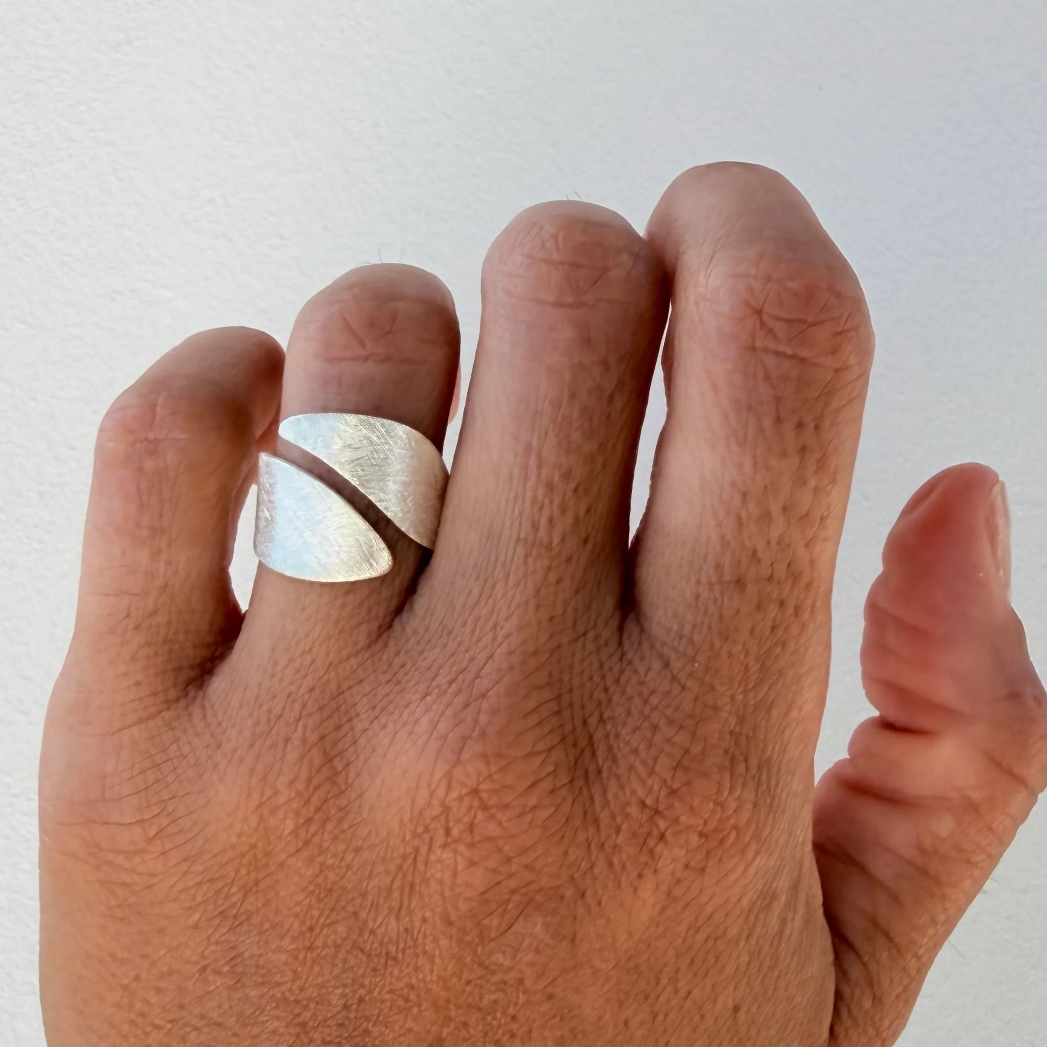 Short Leaf Ring - Image 6
